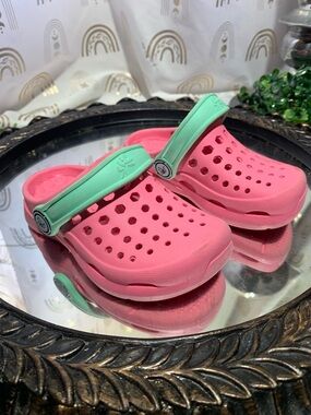 Kids Pink Clog Sandals with Mint Heel Strap